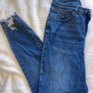 Judy Blues (11) Tummy-smoothing skinny jeans